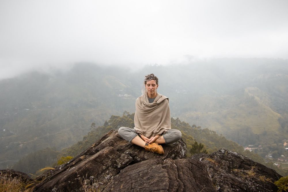 Yoga øvelser bilder: Utforsk Yogas Verden gjennom Visuelle Mestre