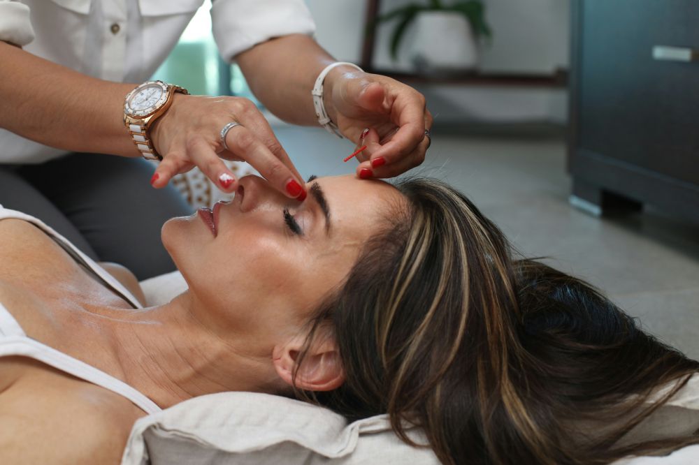 Hydrafacial  skånsom dyprens for glødende hud